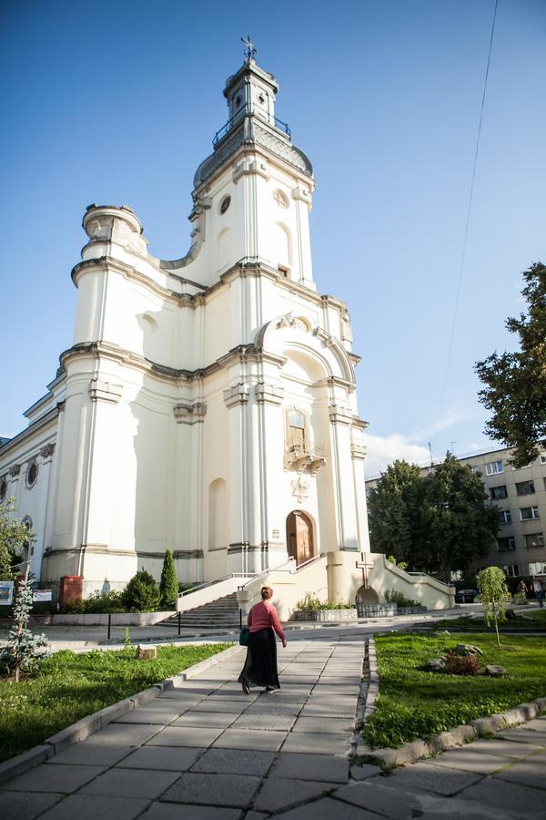 Elite Apartments Lviv Buitenkant foto