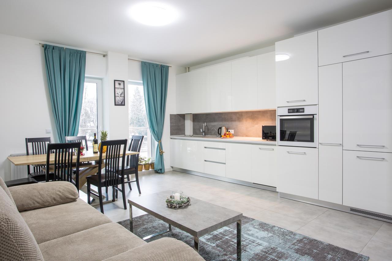 Elite Apartments Lviv Buitenkant foto