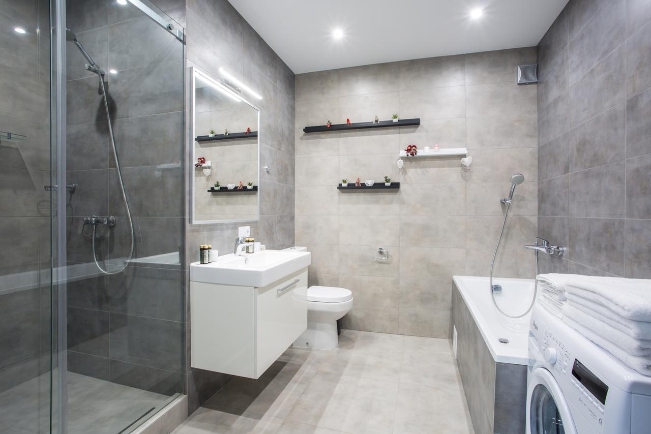 Elite Apartments Lviv Buitenkant foto